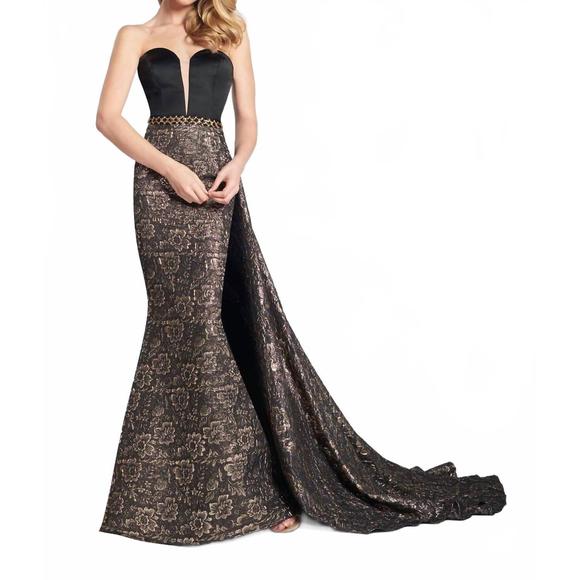 open lace back dress BRONZE PRINCESS DRESS main image 0